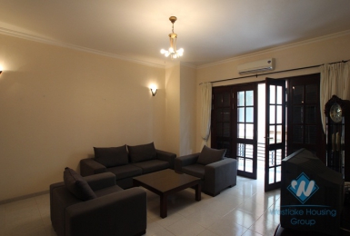 House for rent with 4 bedrooms and 4 bathrooms in Westlake, Tay Ho District, Ha Noi
